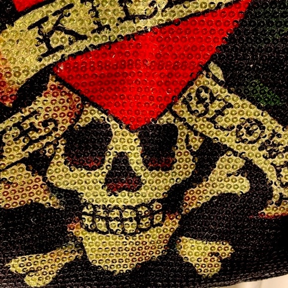 ED HARDY VINTAGE “LOVE KILLS SLOWLY” SEQUINED SHOPPER! - Picture 4 of 11